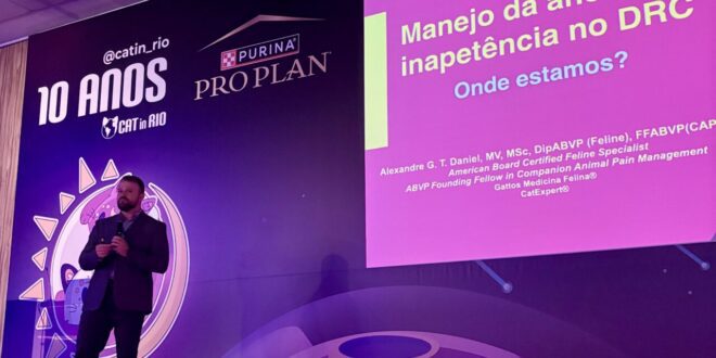 Alexandre Daniel aborda o manejo da inapetência em gatos com Doença Renal Crônica no Cat In Rio