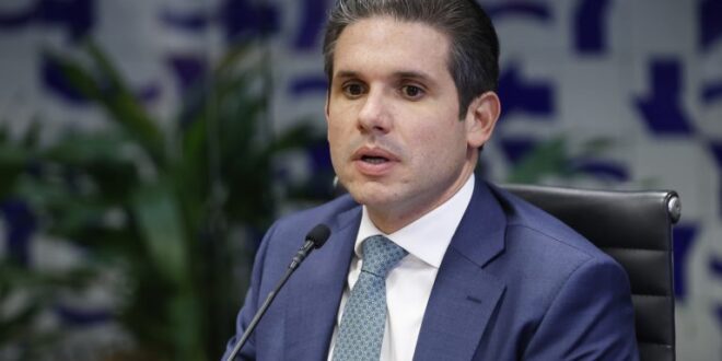 “Não vejo ambiente para anistia ampla, geral e irrestrita”, diz Hugo Motta