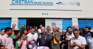 Casagrande inaugura obras e anuncia reconstrução de escola em Baixo Guandu