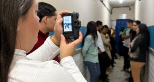 Estudantes da Escola José Roberto Christo exploram ciência e criatividade na Feira de Ciências 2025