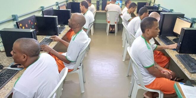 Parceria fortalece educação de pessoas privadas de liberdade no Espírito Santo