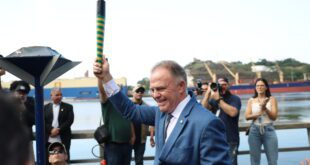 Desfile cívico-militar em Vitória celebra o civismo e a Independência do Brasil
