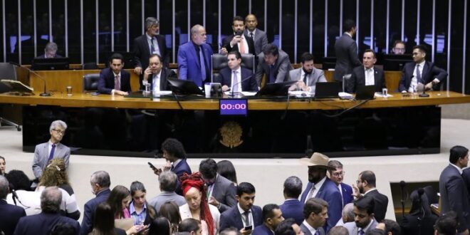 Câmara retira de pauta a MP sobre tributação de investimentos; texto perderá validade