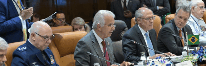 Ministro José Mucio reforça cooperação em defesa durante missão oficial na Índia