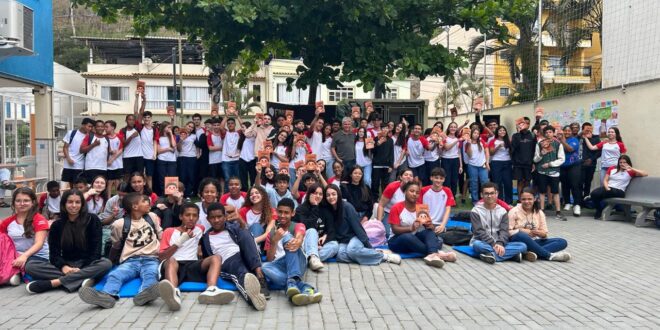 Encontro literário com autor capixaba Edmar Zorzal inspira estudantes em Conceição do Castelo