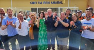 Governo do Estado faz entregas e anuncia novos investimentos em Anchieta