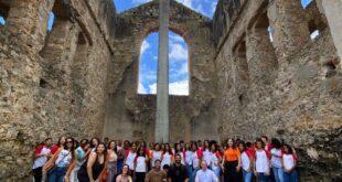 Estudantes de Pedro Canário apreendem sobre história e cultura de São Mateus em visita pedagógica
