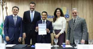 Pedro Lupion se filia ao Republicanos e assume comando do partido no Paraná