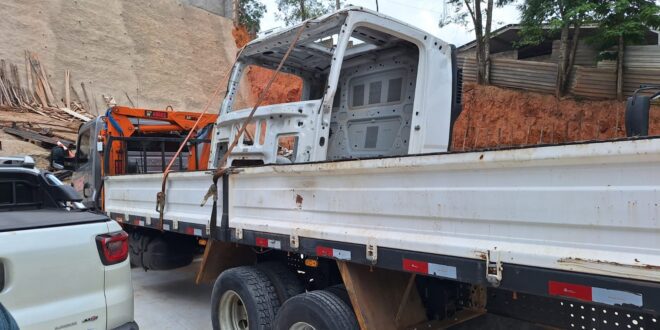 DFRV prende suspeito e recupera caçamba de caminhão furtado da Prefeitura de Águia Branca 