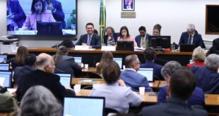 Comissão especial aprova o novo Plano Nacional de Educação, com diretrizes para dez anos
