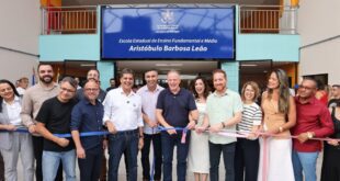 Governo do Estado inaugura nova sede da Escola Aristóbulo Barbosa Leão, na Serra