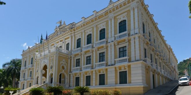 Saiba como será o expediente do Executivo Estadual na semana do Natal