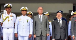 No dia do Marinheiro, Ministro da Defesa preside cerimônia de formatura de guardas-marinha