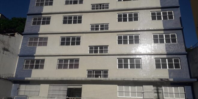 Polícia Civil prende ex-policial militar por extorsão contra comerciante em Vila Velha