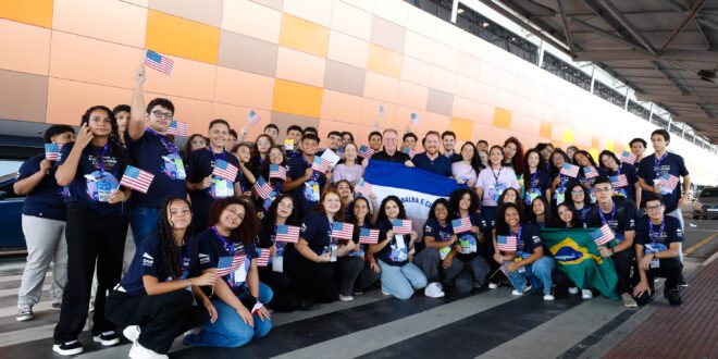 Governo do Estado conclui embarques do Programa de Intercâmbio Estudantil 2025