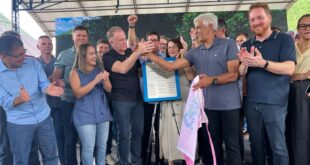 Governo do Estado autoriza edital para pavimentação da ES-379 e faz entregas em Muniz Freire