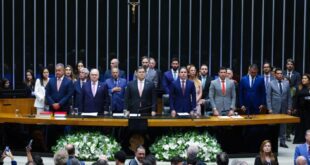 Câmara terá agenda intensa em 2026, anuncia Hugo Motta na abertura do ano Legislativo