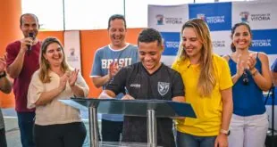 Prefeitura de Vitória autoriza campo sintético no bairro Piedade