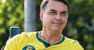 Flávio Bolsonaro aparece com 36% no 1º turno, aponta Datafolha