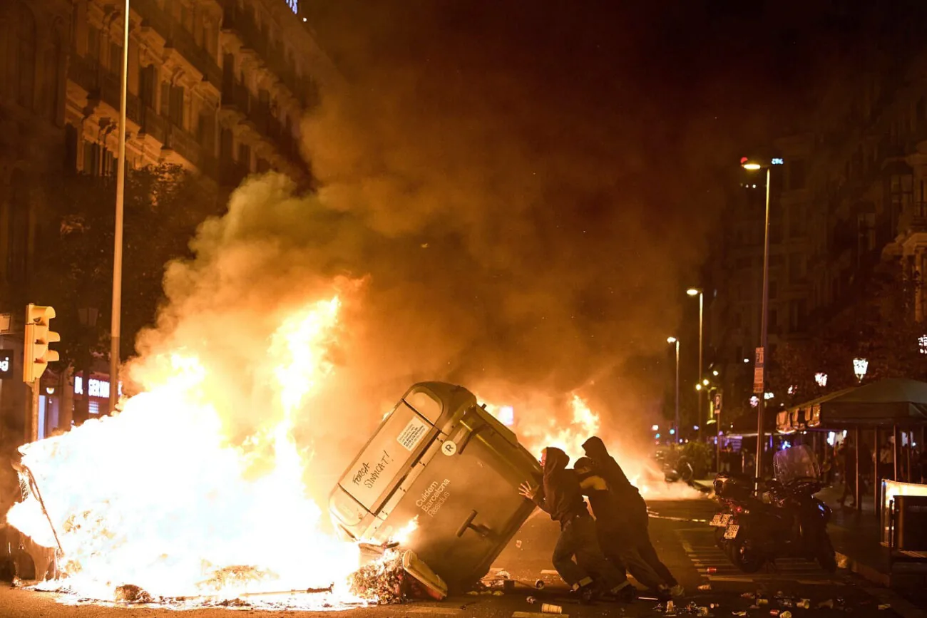 crise habitacional após protestos