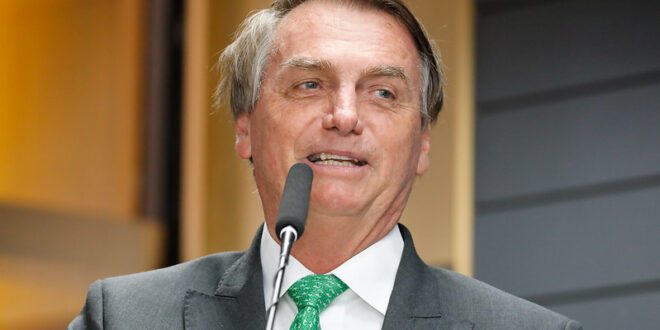 PRTB formaliza convite a Bolsonaro