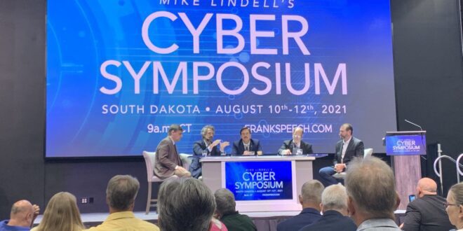 Cyber Symposium: Relembre o melhor momento