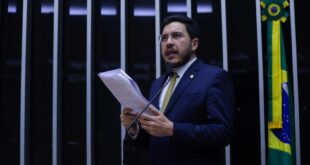 Câmara aprova marco regulatório para proteção de crianças em ambientes digitais