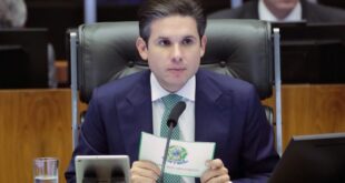 Hugo Motta quer levar Imposto de Renda ao Plenário na próxima semana