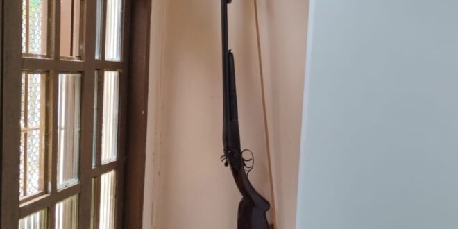 PCES apreende espingarda em Santa Leopoldina