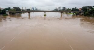 Marginal Tietê é totalmente bloqueada no sentido Castello Branco